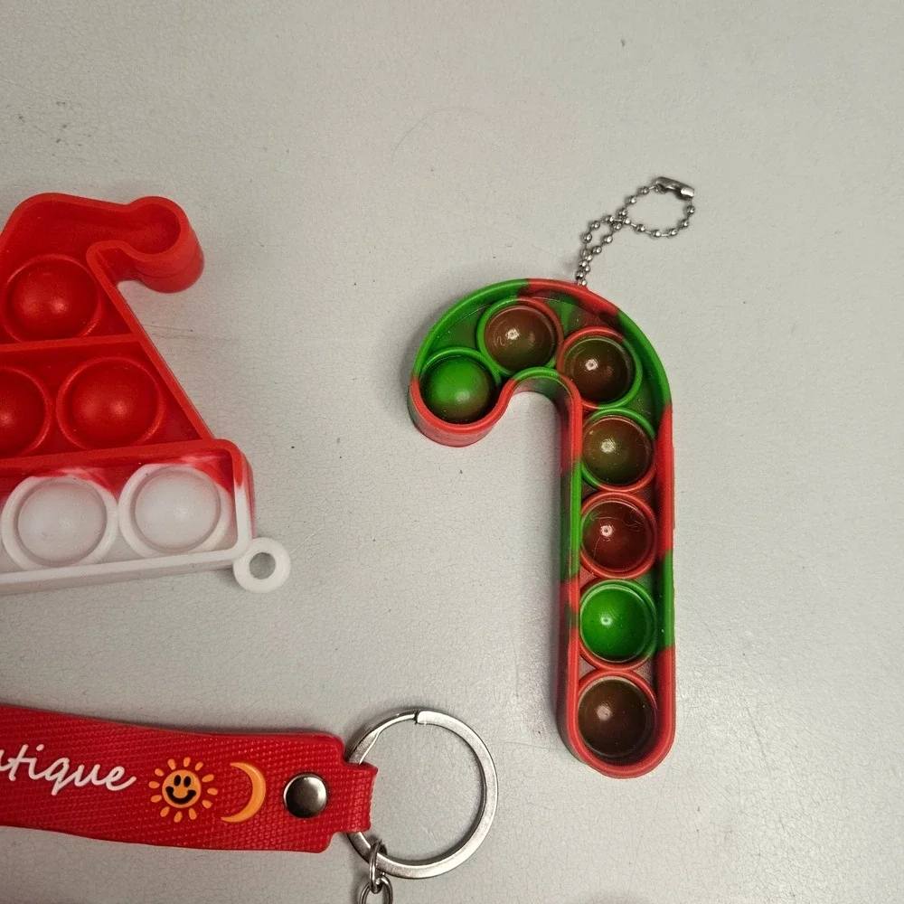 7pc Christmas Fidget Toy Set Santa Squishy Pop It‎ Infinity Cube Keychain Bundle